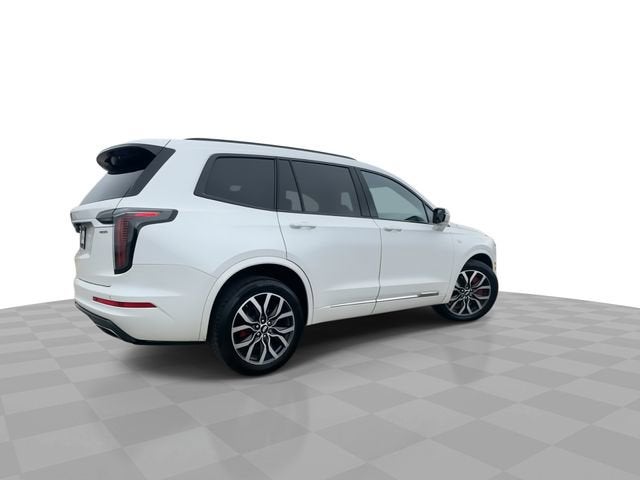 2022 Cadillac XT6 Sport