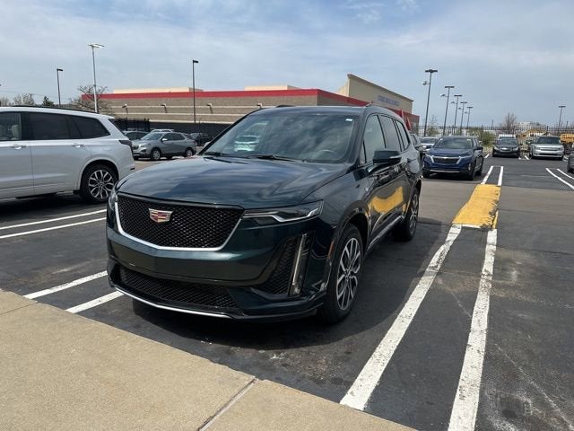 2024 Cadillac XT6 Sport