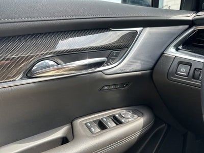 2024 Cadillac XT6 Sport