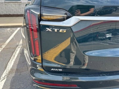 2024 Cadillac XT6 Sport