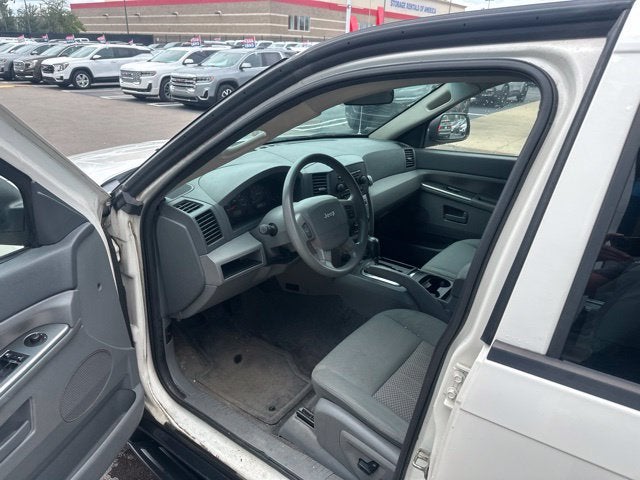 2005 Jeep Grand Cherokee Laredo