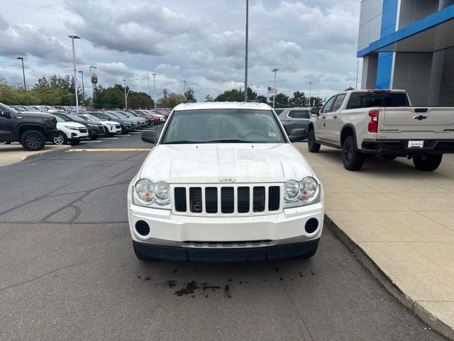 2005 Jeep Grand Cherokee Laredo