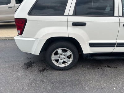 2005 Jeep Grand Cherokee Laredo