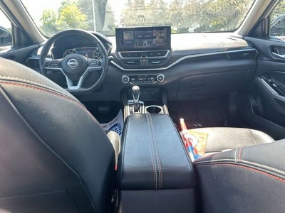 2025 Nissan Altima SR