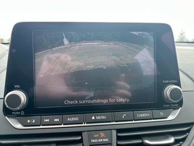 2025 Nissan Altima SV FWD