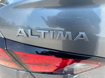 2025 Nissan Altima SV