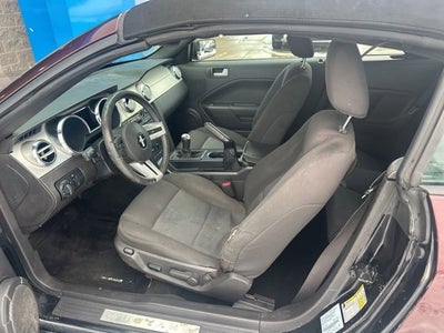 2007 Ford Mustang Deluxe