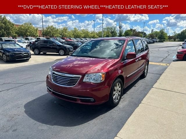 2016 Chrysler Town & Country Touring