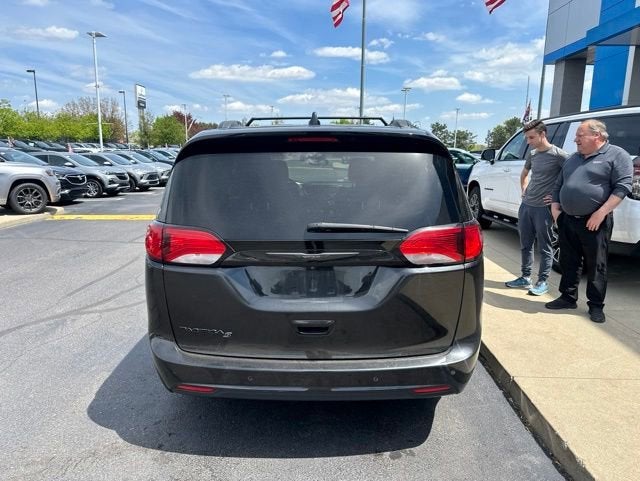 2018 Chrysler Pacifica Touring L Plus