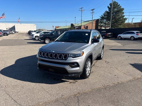 2023 Jeep Compass Latitude Lux