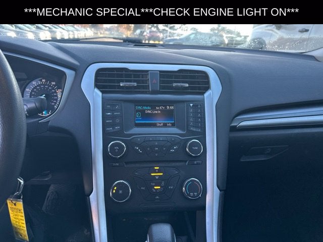 2013 Ford Fusion SE