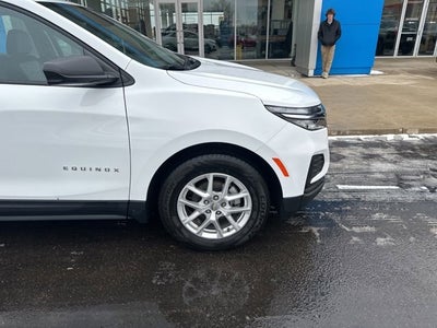 2022 Chevrolet Equinox LS