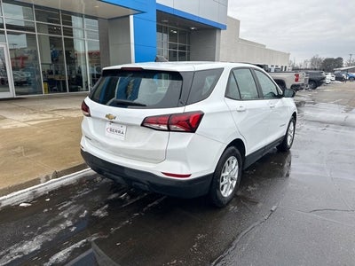 2022 Chevrolet Equinox LS