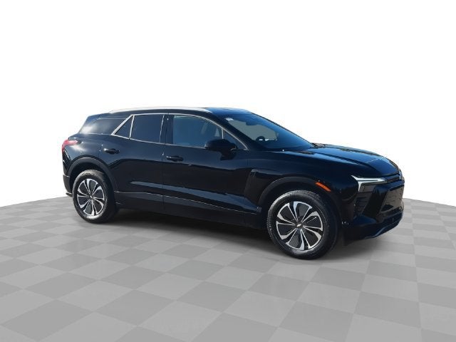 Used 2024 Chevrolet Blazer EV LT with VIN 3GNKDBRJ5RS229744 for sale in Southfield, MI