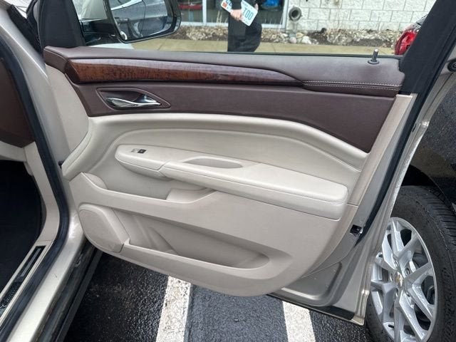 2010 Cadillac SRX Luxury Collection