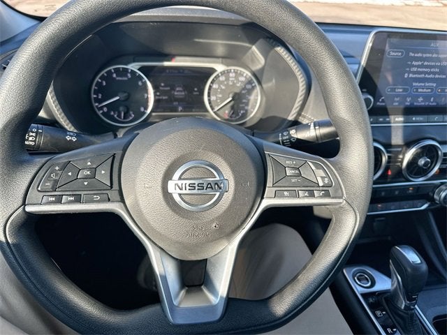 2023 Nissan Sentra SV Xtronic CVT