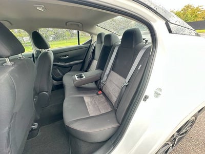 2024 Nissan Sentra SR Xtronic CVT