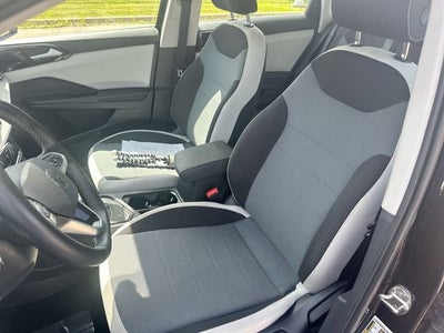 2025 Volkswagen Taos S