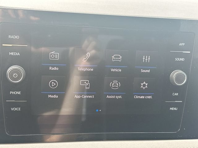 2025 Volkswagen Taos SE