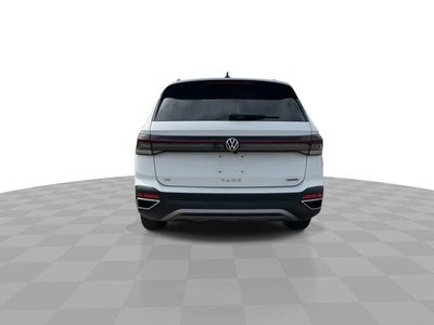 2025 Volkswagen Taos SE