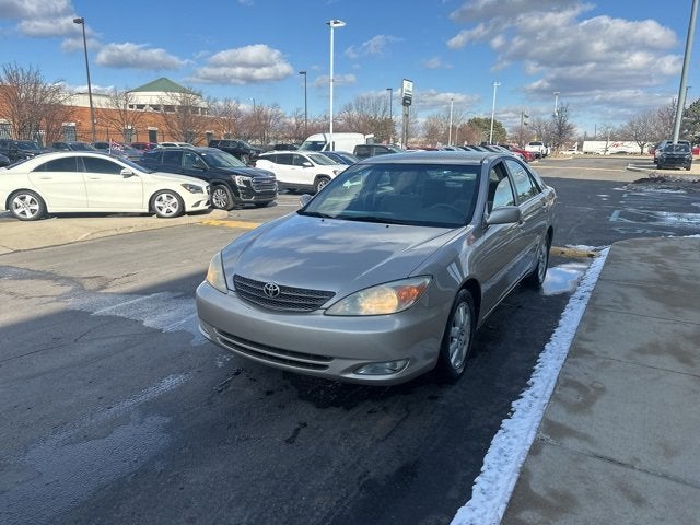 2004 Toyota Camry LE