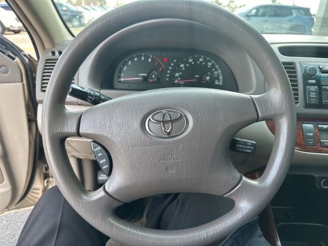 2004 Toyota Camry LE