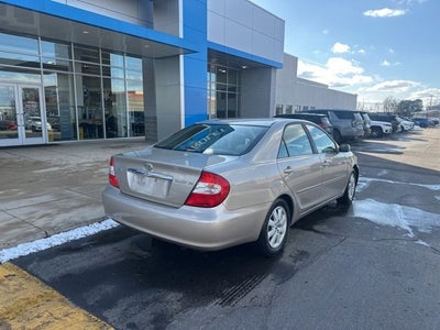 2004 Toyota Camry LE