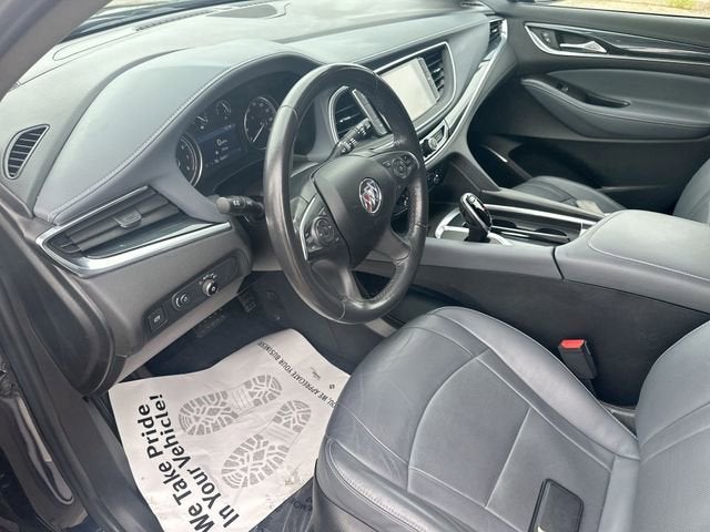 2020 Buick Enclave Essence