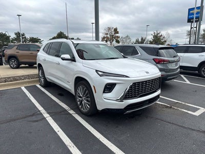 2025 Buick Enclave Avenir