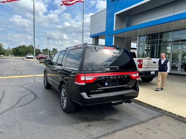2016 Lincoln Navigator Select