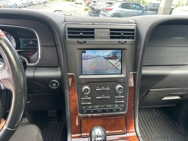 2016 Lincoln Navigator Select