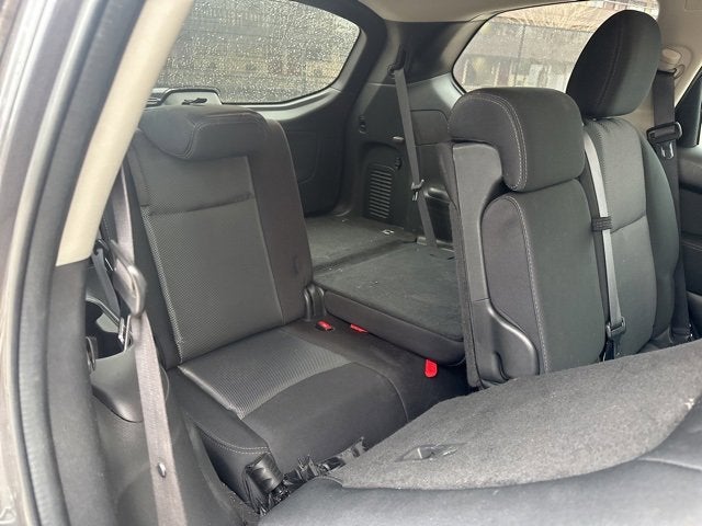 2017 Nissan Pathfinder SV