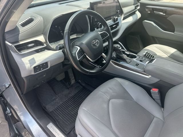 2023 Toyota Highlander Hybrid Limited