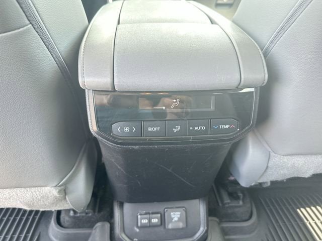 2023 Toyota Highlander Hybrid Limited