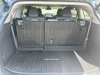 2023 Toyota Highlander Hybrid Limited