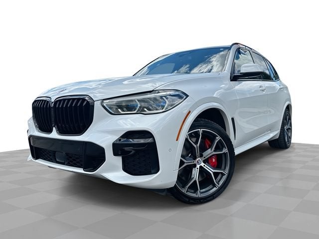 2022 BMW X5 M50i