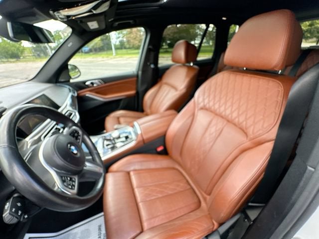 2022 BMW X5 M50i