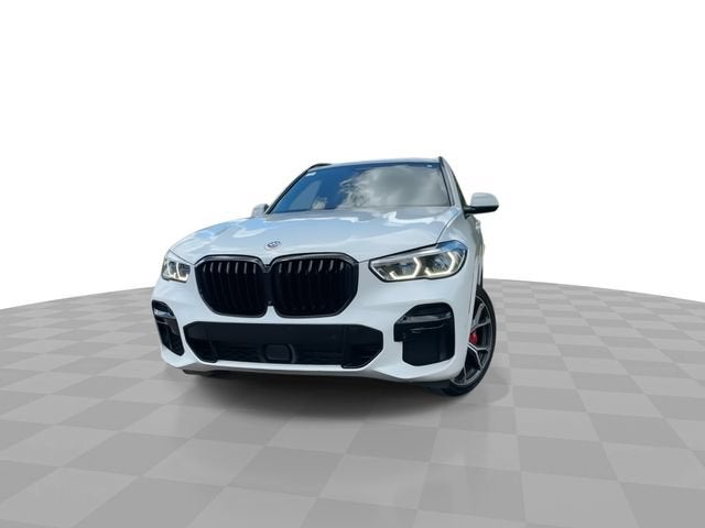 2022 BMW X5 M50i