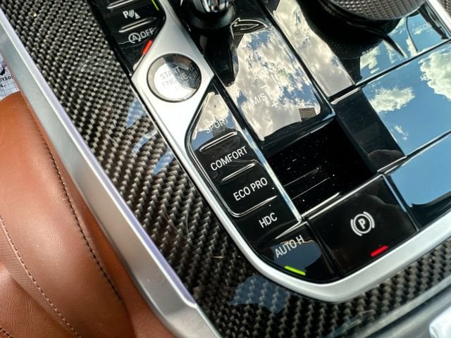 2022 BMW X5 M50i