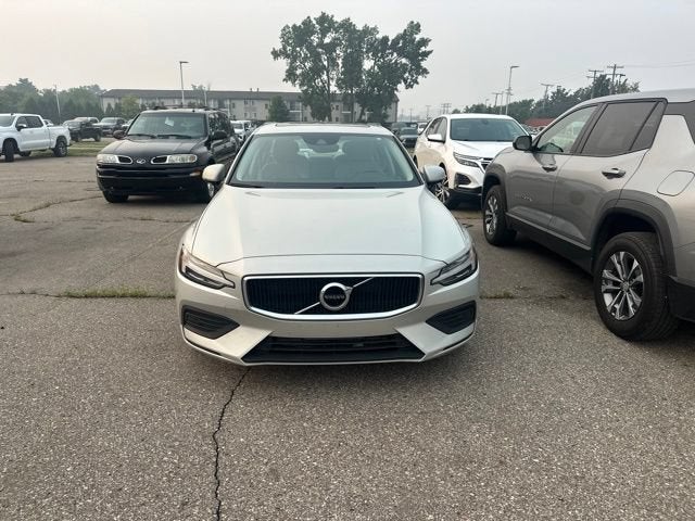 2019 Volvo S60 T6 Momentum