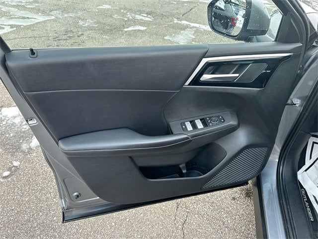 2023 Mitsubishi Outlander SE 2.5 S-AWC