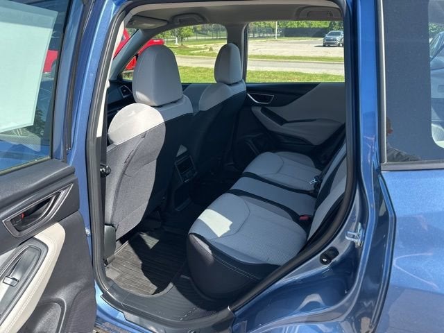 2024 Subaru Forester Base