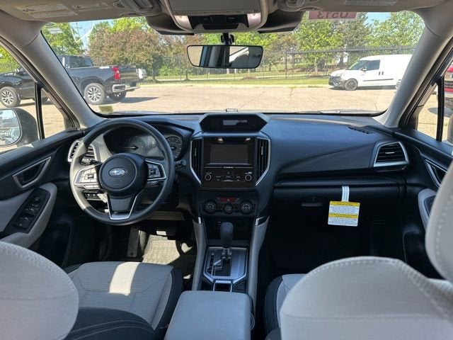 2024 Subaru Forester Base