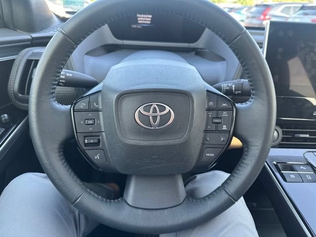 2024 Toyota bZ4X XLE