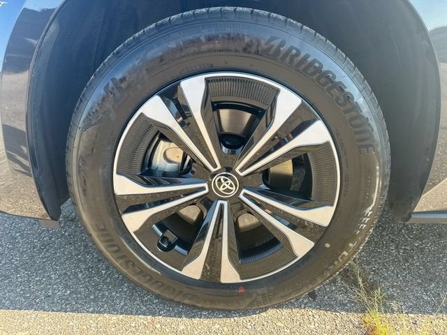 2024 Toyota bZ4X XLE
