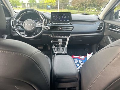 2022 Kia Seltos S