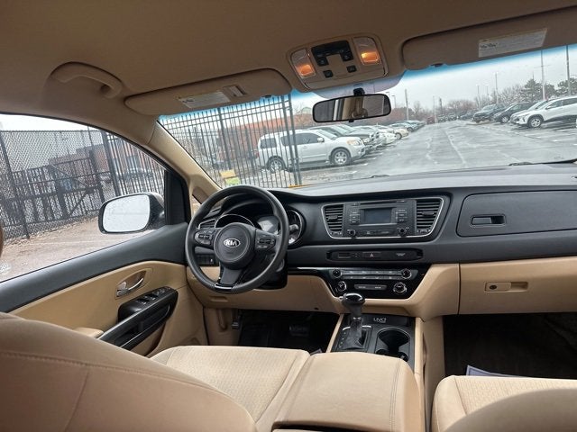 2016 Kia Sedona LX