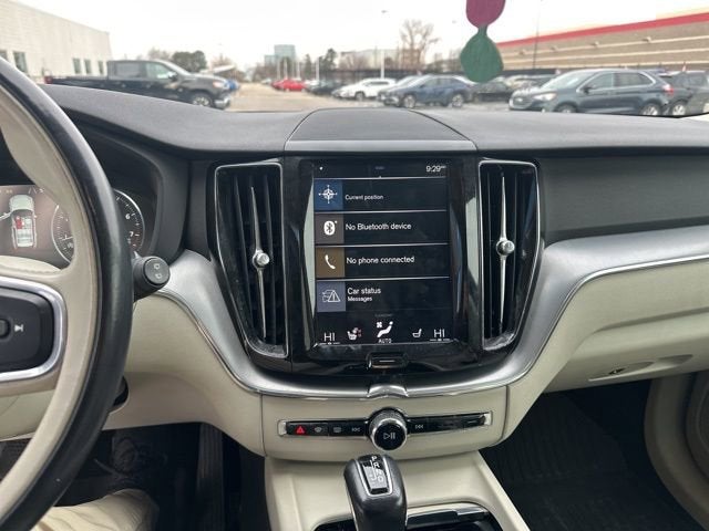 2018 Volvo XC60 T5 Momentum