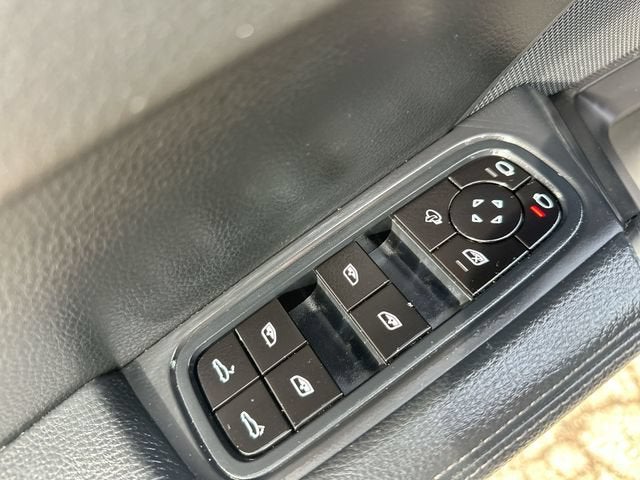 2021 Porsche Cayenne Base