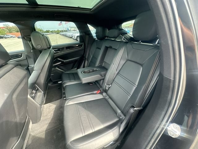 2021 Porsche Cayenne Base